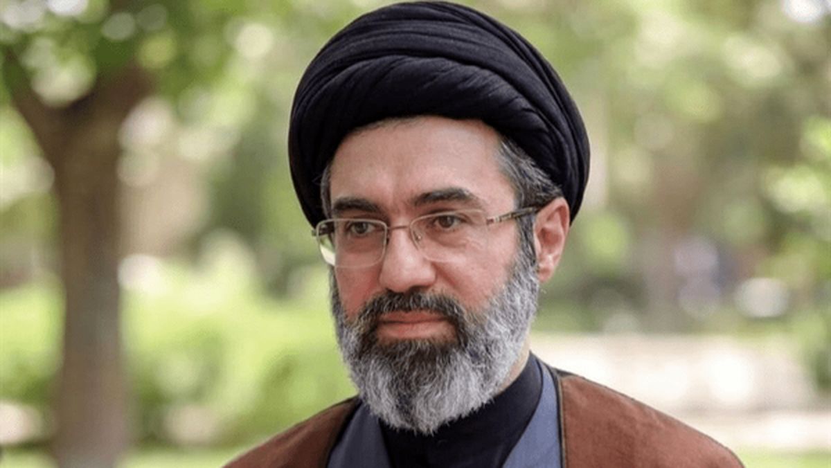 ویدئویی دیده نشده از توصیه‌های همسر شهید رهبر انقلاب