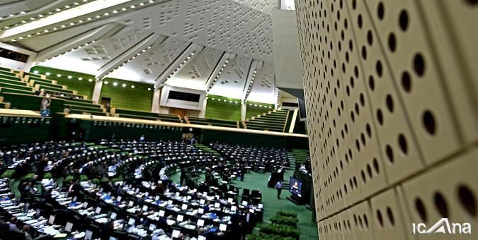 مخالفت مجلس با اخذ جریمه دیرکرد از عوارض بزرگراهی