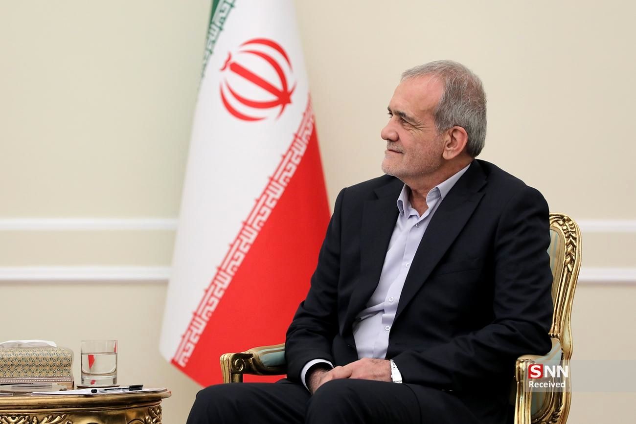 رئیسجمهور: آموختهام که اگر با مردم کار کنیم و به  آنها اتکا داشته باشیم، می توانیم کارهای نشدنی و سخت را انجام دهیم