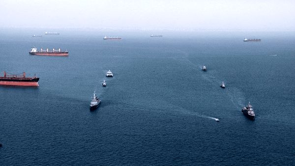 تمرین «Photo Ex» در رزمایش مرکب دریایی ایران و روسیه