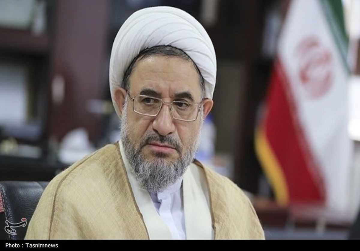 آیتالله اراکی: مسلمانان جهان با هوشیاری و تکلیفشناسی ترامپ را متوجه میکنند که فتوا چیست
