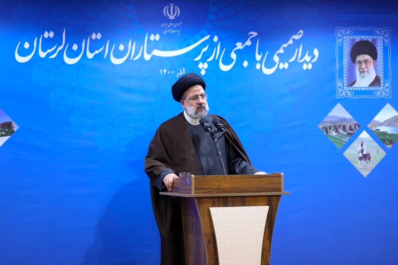 حضور رئیسی در بیمارستان شهید رحیمی خرم آباد