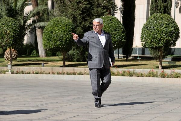 تصمیم دولت درباره قیمت بنزین در بودجه سال ۱۴۰۵ 