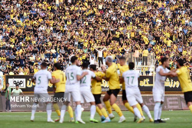 صعود سپاهان به رده سوم جدول