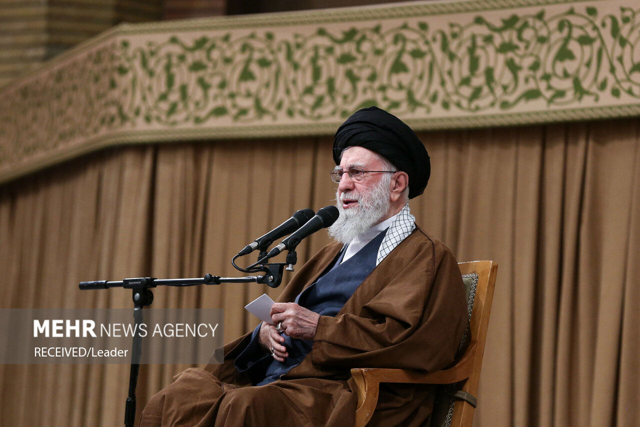 پنجره متفاوتی به دیدار روز گذشته دانش‌آموزان و دانشجویان با رهبر انقلاب