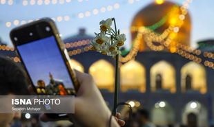 تصاویر: حال و هوای شب نیمه شعبان - مشهد