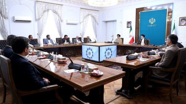 رئیسی: تبیین خدمات نظام و انقلاب اسلامی، از تریبون‌های مختلف ضروری است