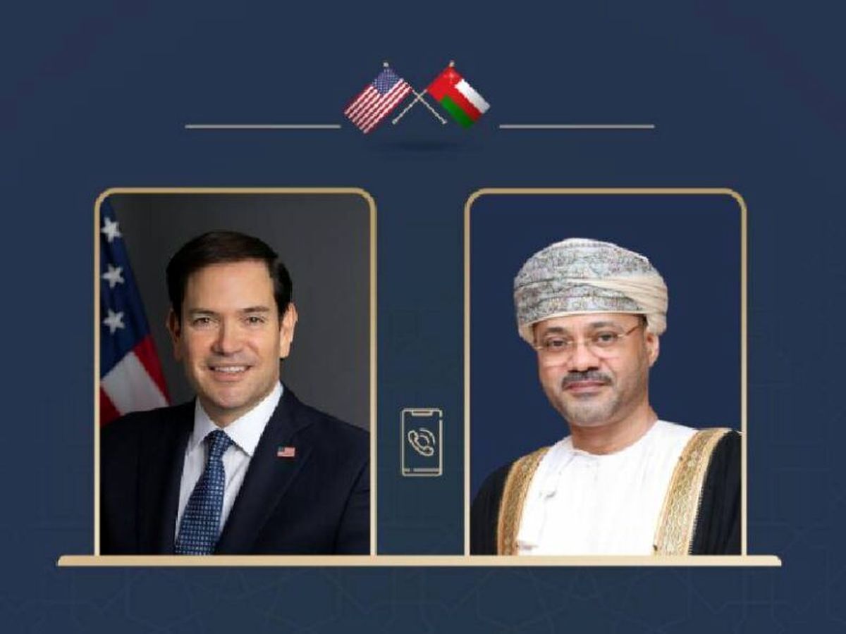  گفت‌وگوی تلفنی وزیران امور خارجه آمریکا و عمان