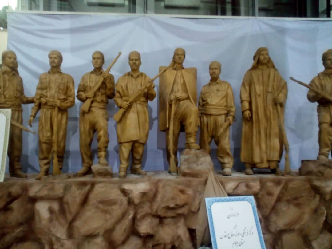 رونمایی رییس جمهوری از تندیس مرزداران +عکس