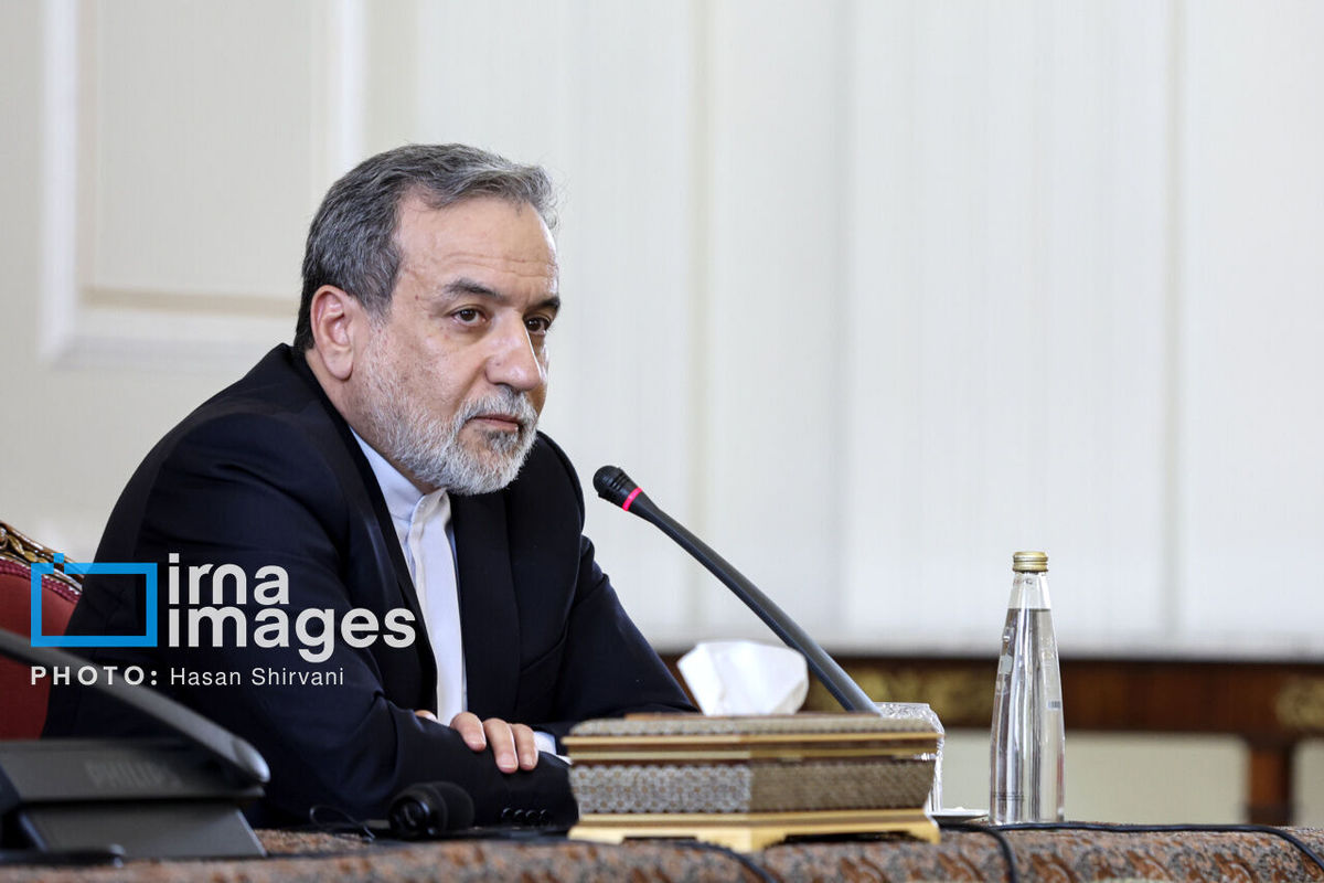 دیدار سفرای جدید ایران با عراقچی