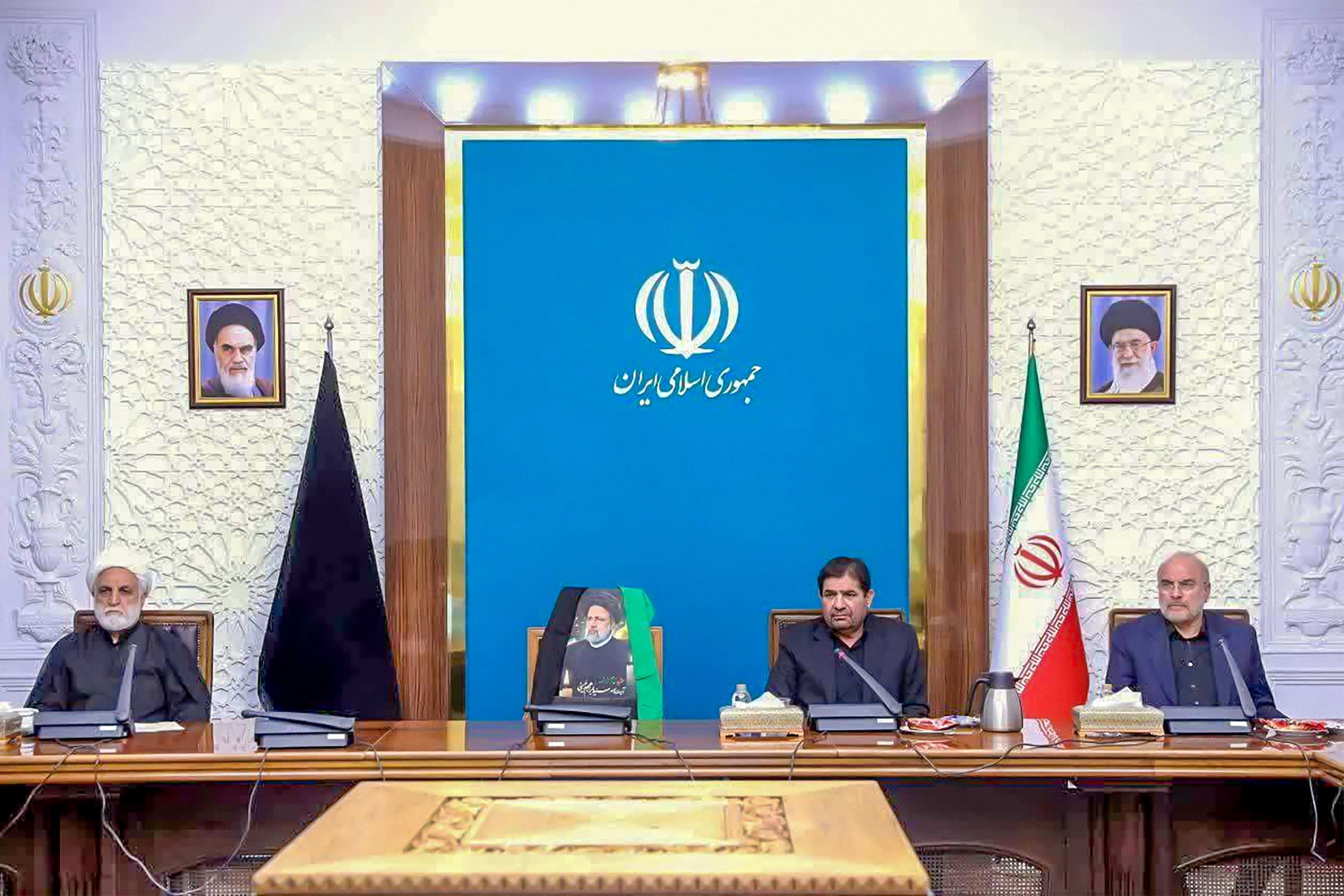 حضور قالیباف در جلسه شورای عالی امنیت ملی کشور +عکس