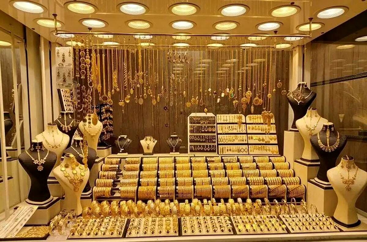 پیشبینی قیمت طلا در ماه صفر ۱۴۰۴ | ادامه رکود یا بازگشت رشد؟