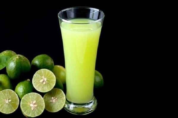 ۱۰ معجزه نوشیدن این معجون  