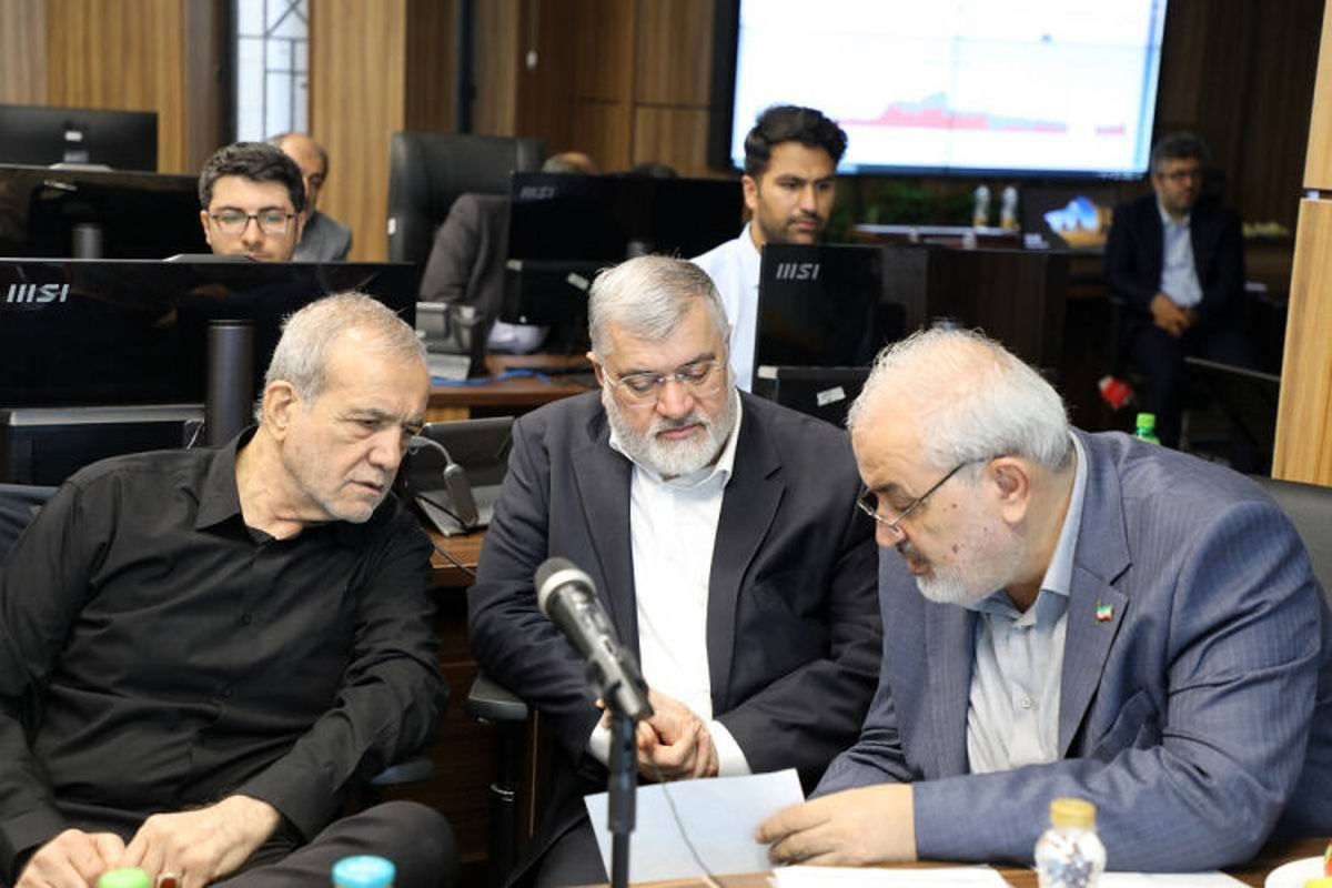 پزشکیان: همه اجزای توسعه در کشور باید منوط به تمهید تامین آب باشد