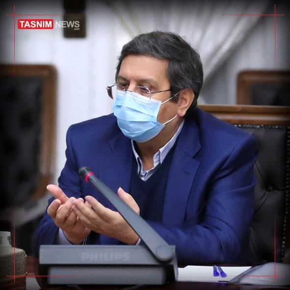 همتی: دولت تصمیمی برای حذف ارز ۴۲۰۰ ندارد