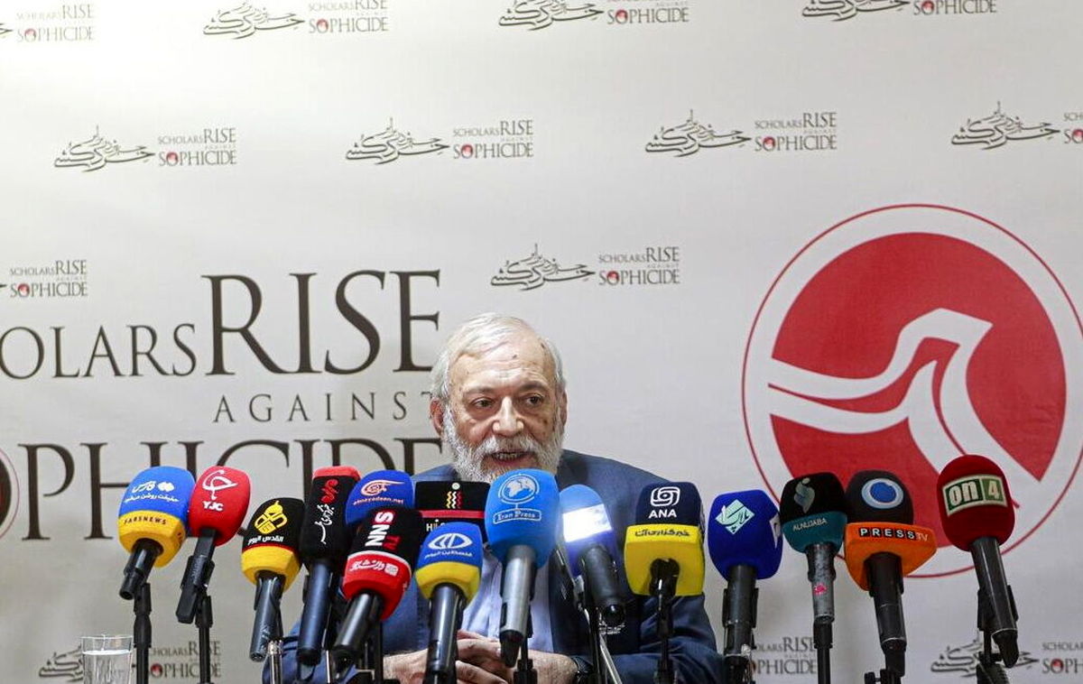 لاریجانی: واشنگتن و تل‌آویو از تروریسم علمی رونمایی کردند