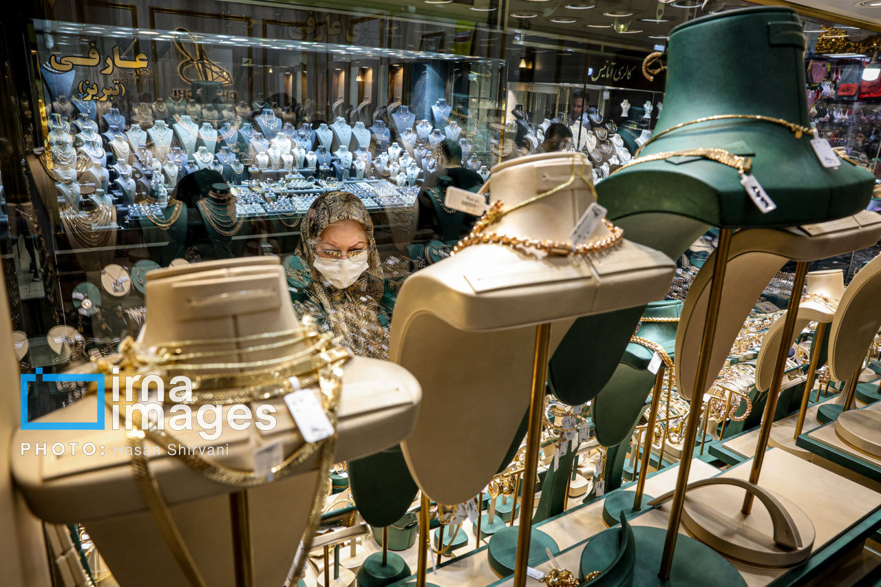 سکه و طلا گران شدند | دلار آزاد به آستانه ۹۴ هزار رسید