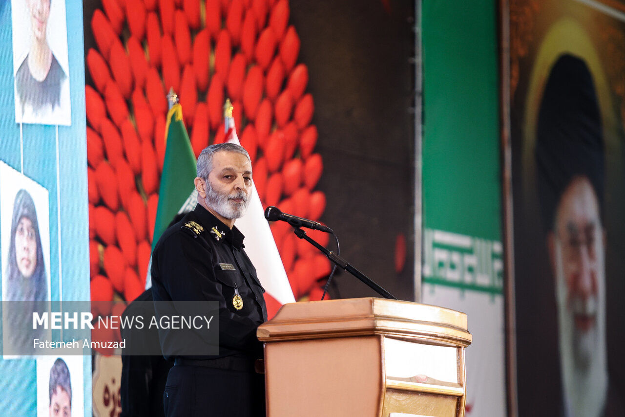 مراسم اربعین شهدای اقتدار ایران با حضور مقامات 