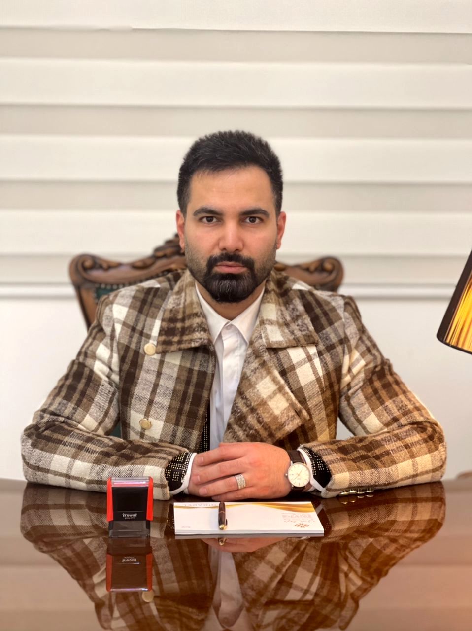 دکتر امیر هاشملو پزشک زیبایی و چشم انداز تجاری درخشان