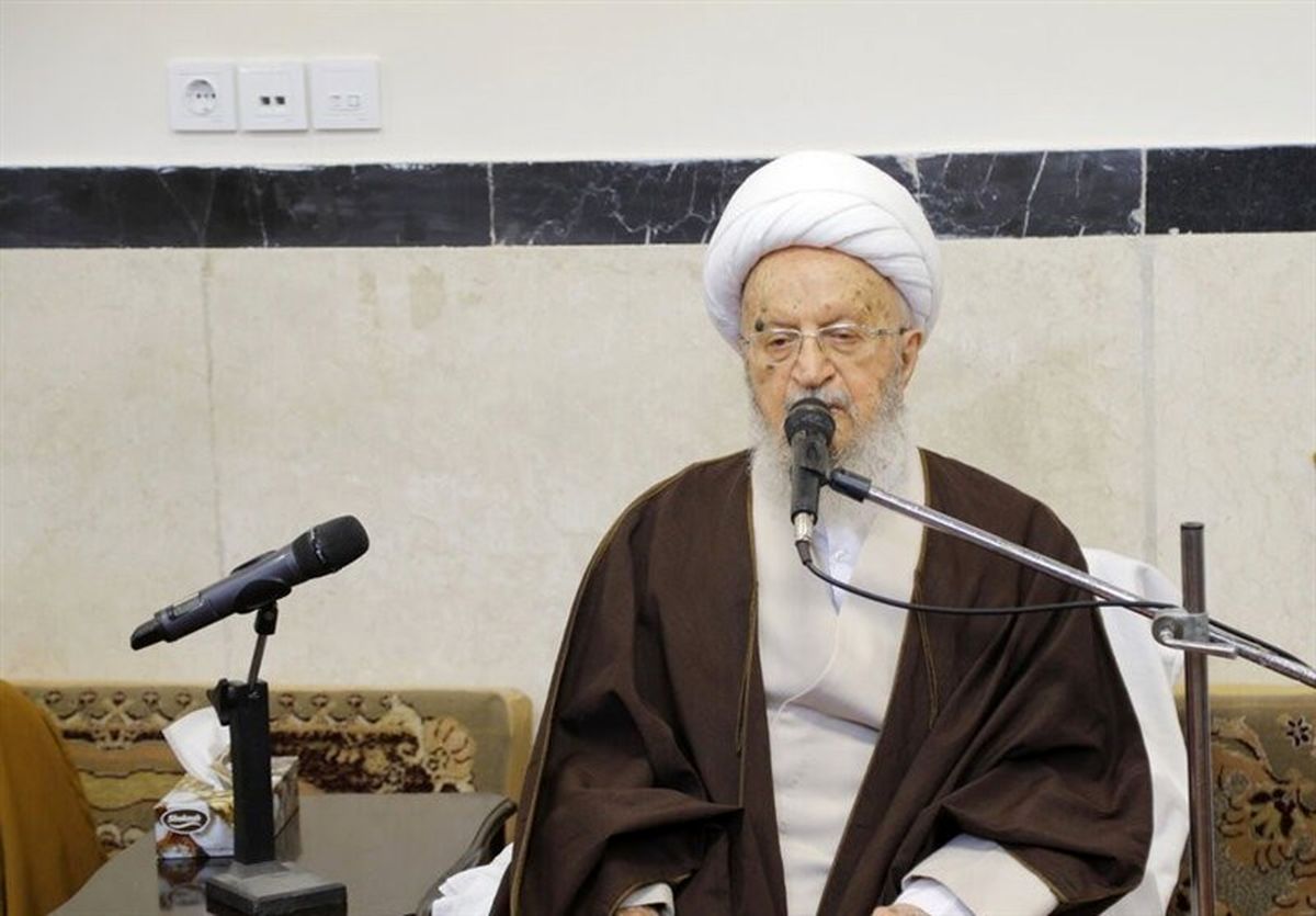 آیتالله مکارمشیرازی: گرانی، مسکن و درمان از مسائل اصلی مردم است