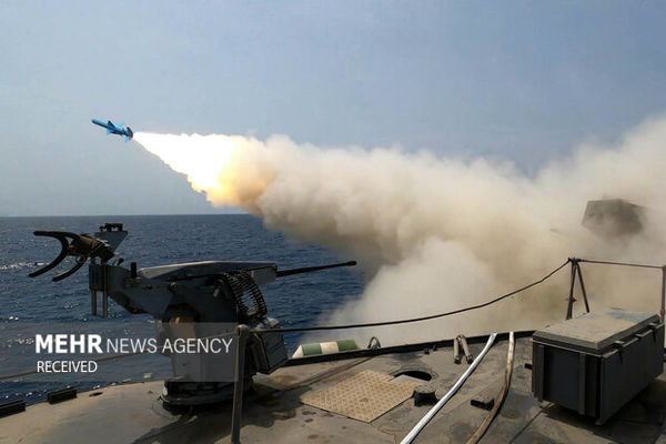 آغاز مرحله دوم رزمایش اقتدار نیروی دریایی سپاه