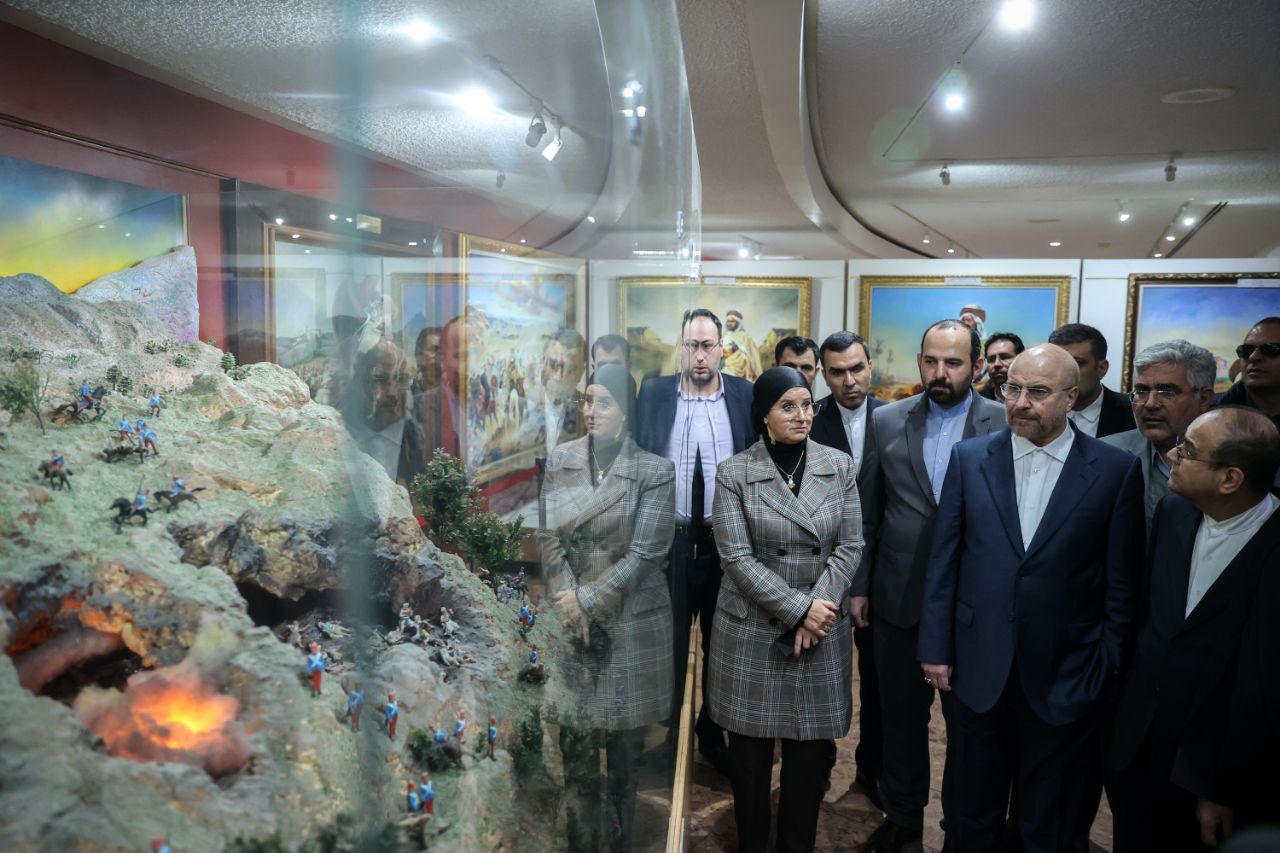تصاویر بازدید قالیباف از موزهٔ «مجاهد» الجزایر