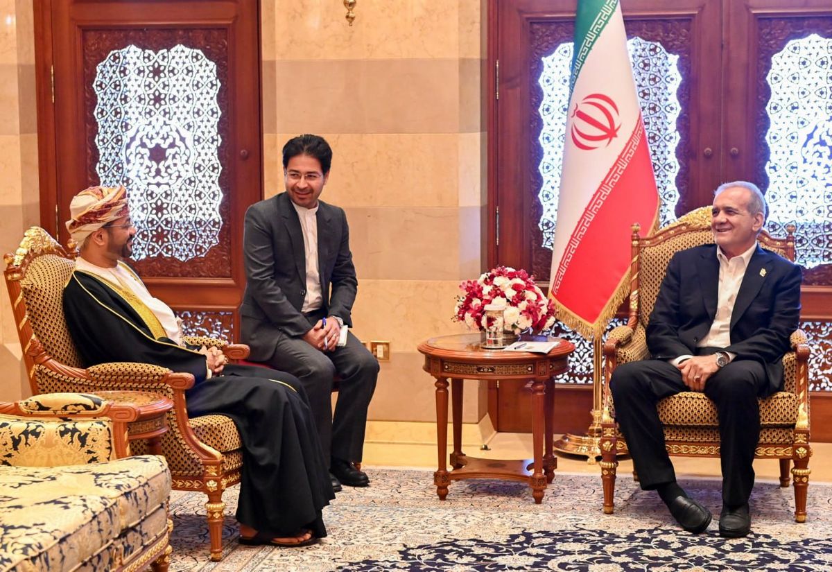 دیدار وزیر خارجه عمان با پزشکیان