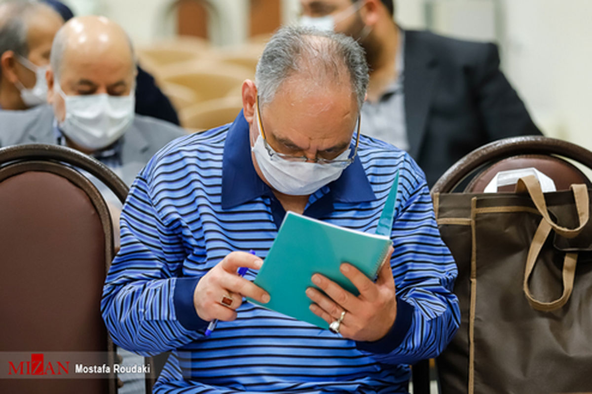 تصاویر: لباس متفاوت متهمان دادگاه پرونده پتروشیمی