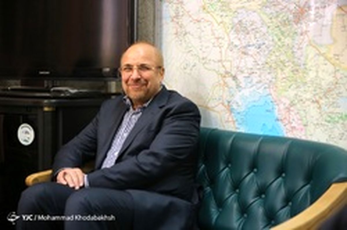 حامی‌پروری، ریشه مشکلات اقتصادی امروز کشور است/جمنا مسیر درستی را طی نکرد/در شهرداری سیاسی کاری نکردم/دلتنگ شهرداری نیستم/نشان دادم که با وحدت مشکلات حل نمی‌شود/جلسه هفتگی من با رئیسی صحت ندارد/با اصلاح طلبان و اصولگرایان جلسه برگزار می‌کنیم