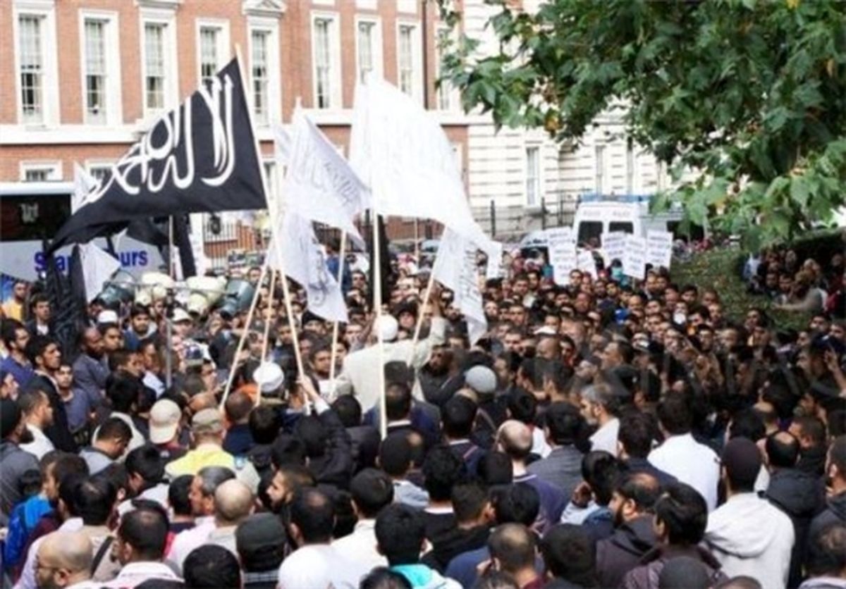 تظاهرات مقابل سفارت آمریکا در لندن/عکس