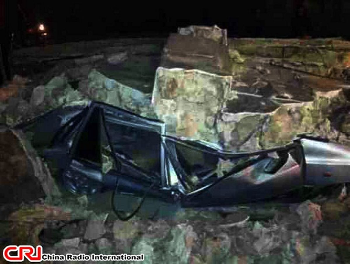 عکس سایت رادیو چین از زلزله بوشهر