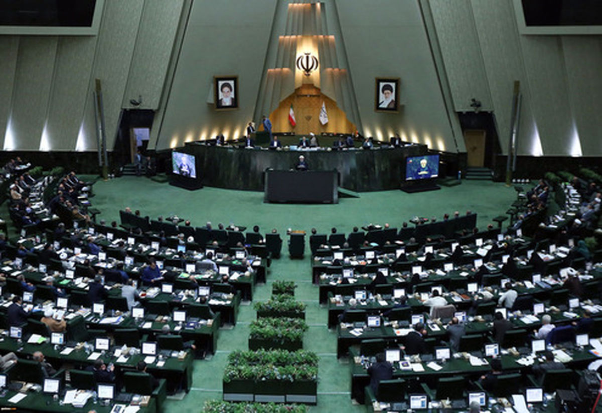 محمدرضا اخضریان: نظارت میدانی رئیس مجلس کمک بزرگی به دولت میکند/ 8 حُسن الگوی جدید نظارتی مجلس