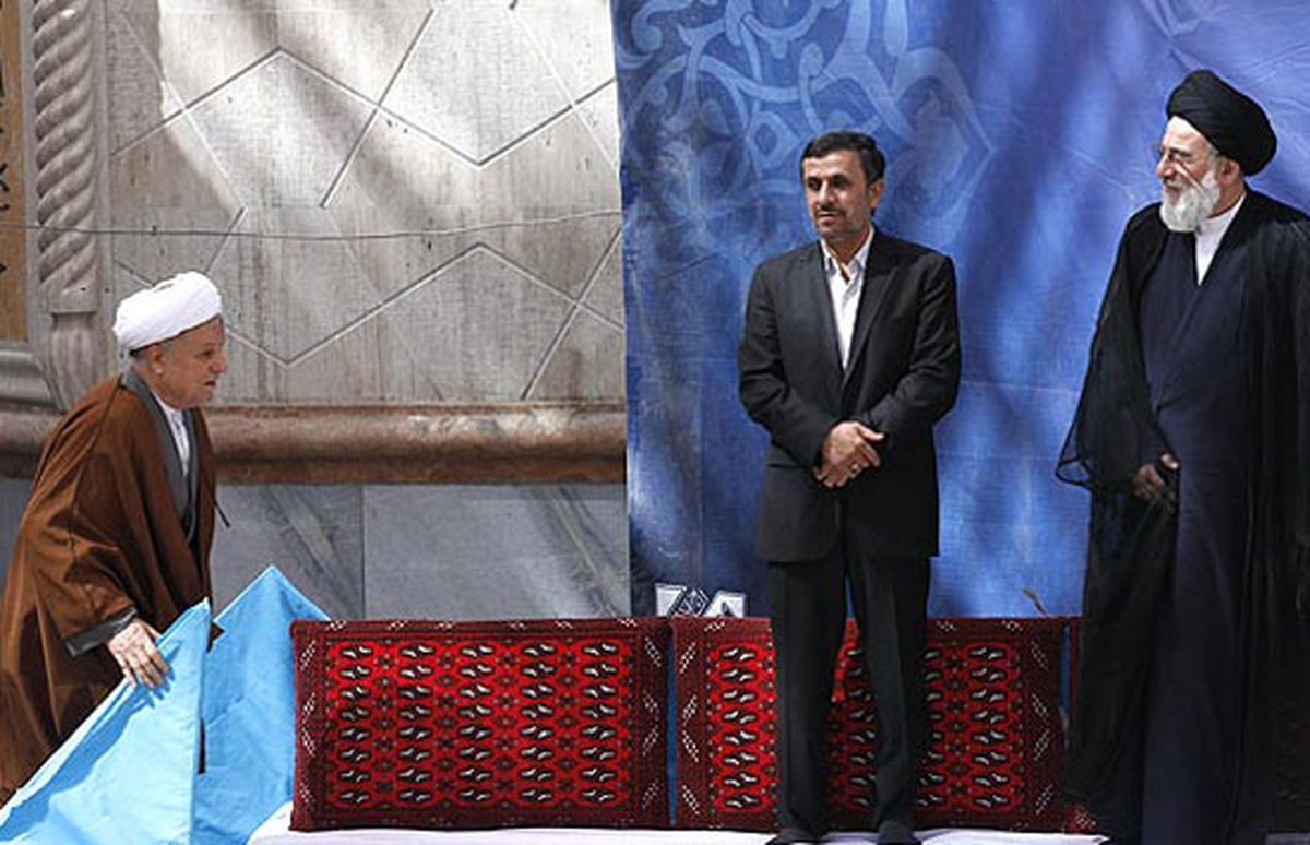 مواجهههاشمیو احمدینژاد در مرقدامام(ره) /تصاویر