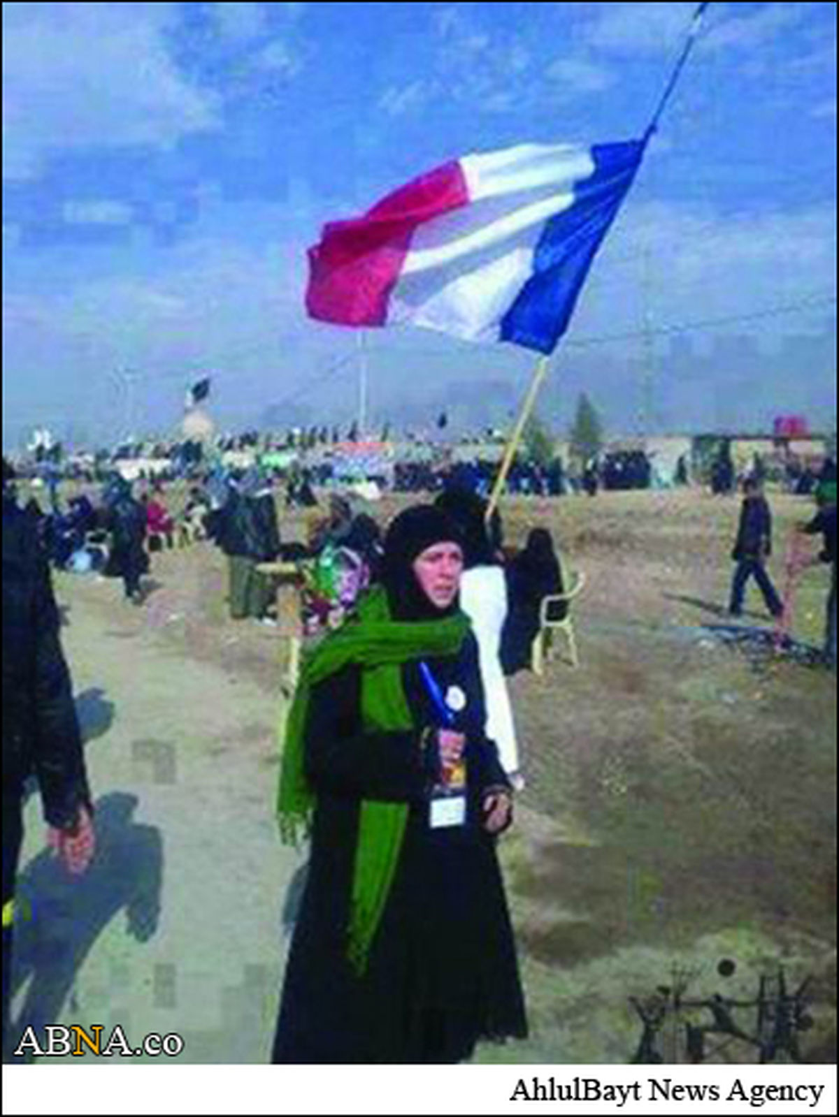 زن‌مسیحی‌شفا‌یافته‌از‌امام‌حسین(ع)/عکس