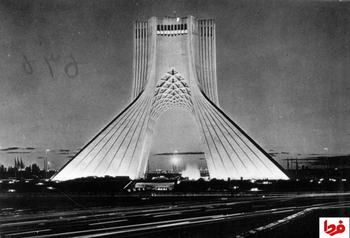 عکس قدیمی از میدان آزادی