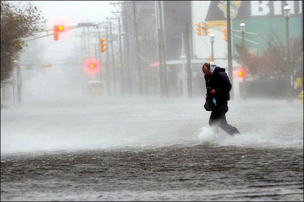 تعطیلی بورس و فرودگاههای اصلی آمریکا