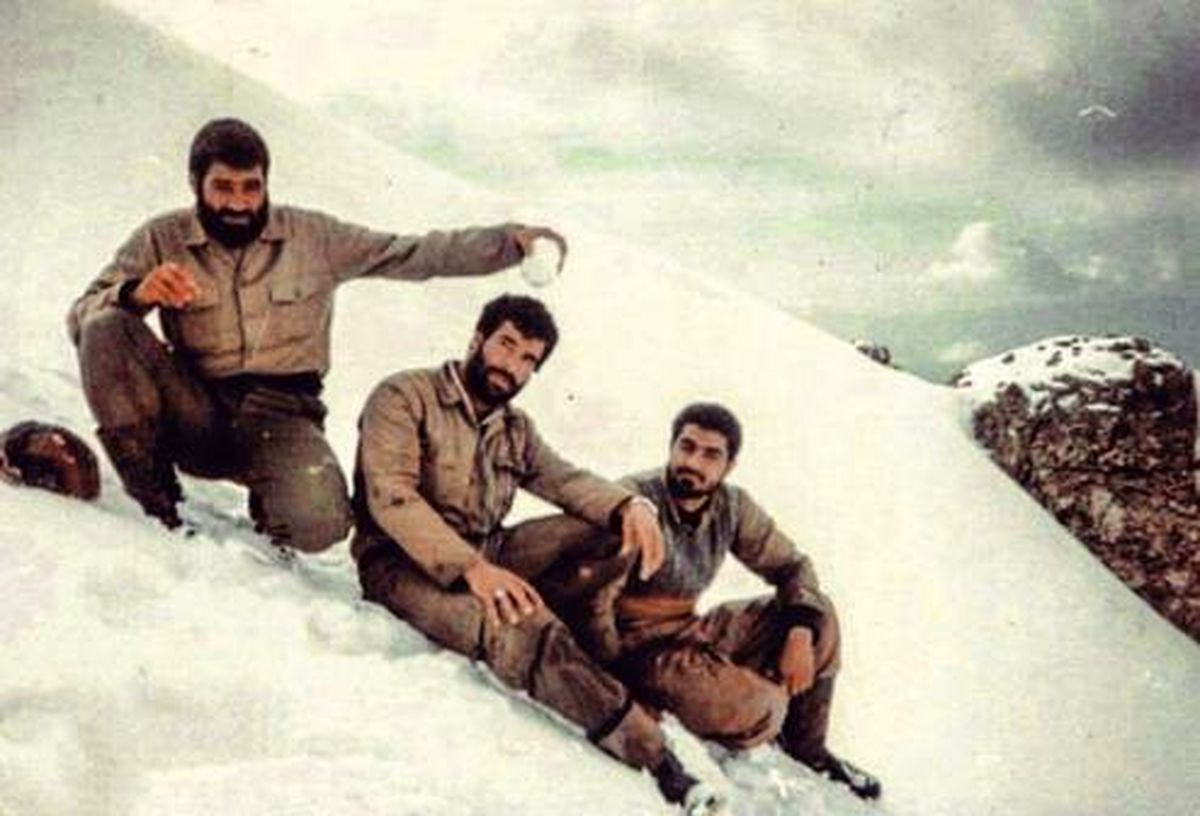 عکس کمتر دیده شده از شهید حاج قاسم سلیمانی