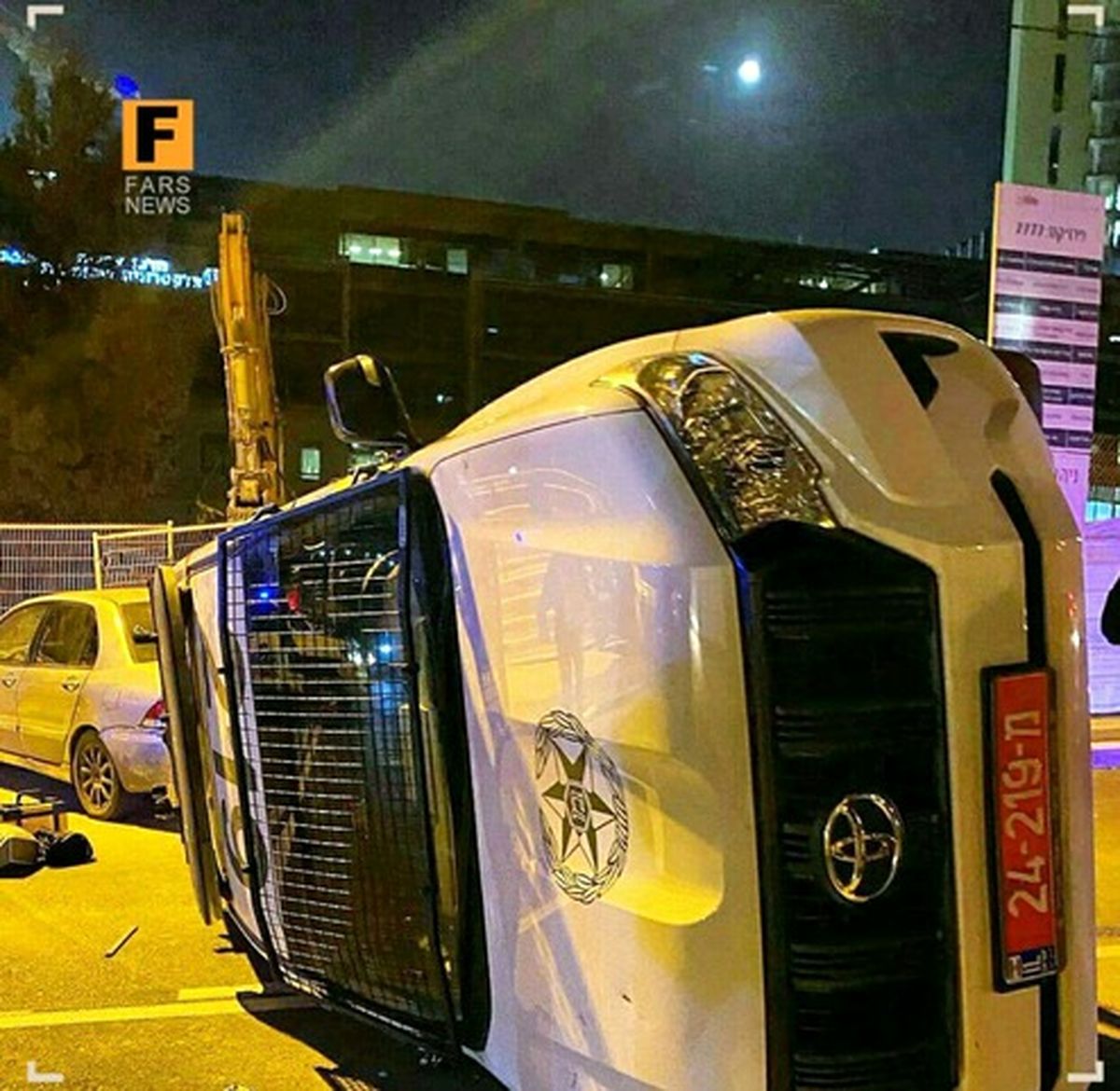 حمله شبانه به پلیس صهیونیستی +عکس