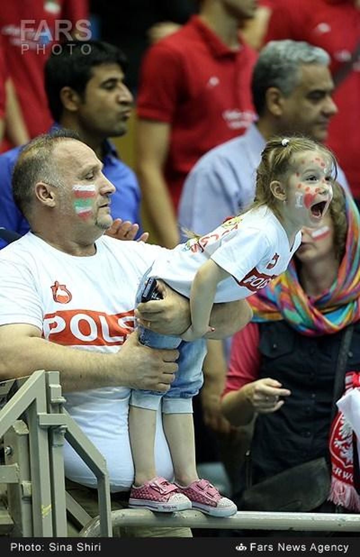 کوچکترین هوادار لهستان/عکس