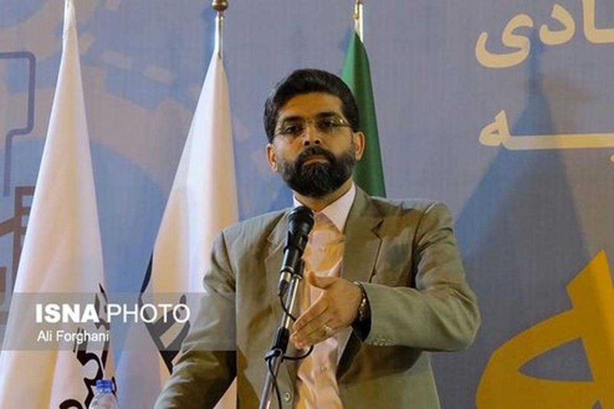 توضیحات معاون وزیر صنعت درباره بازگشت رنو