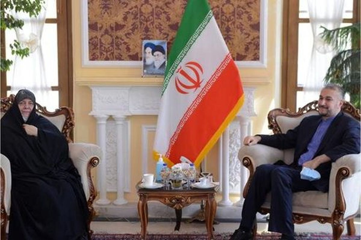دیدار امیرعبداللهیان با دختر امام موسی صدر