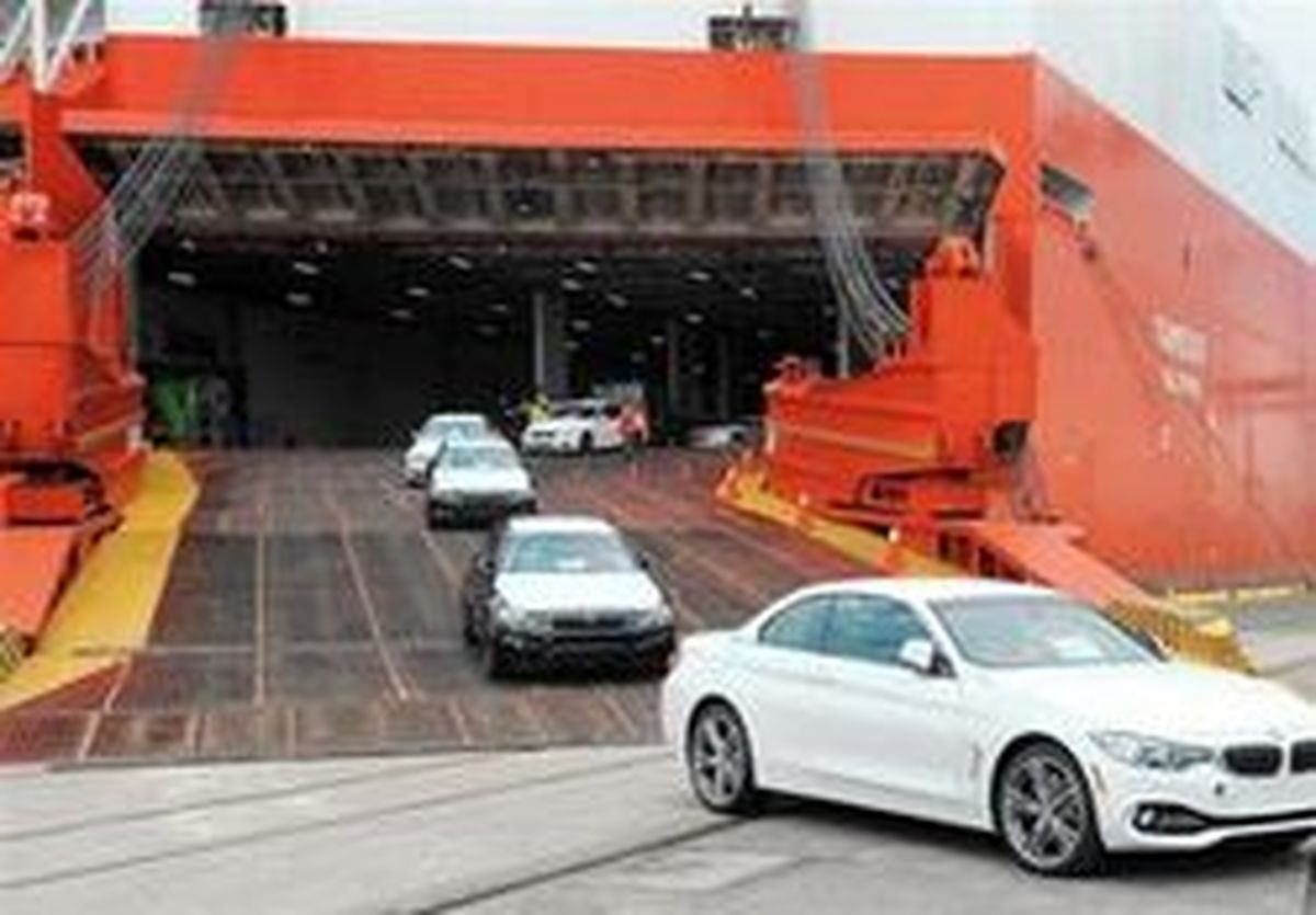 رکوردشکنی با واردات ۴۶ هزار خودرو +جدول