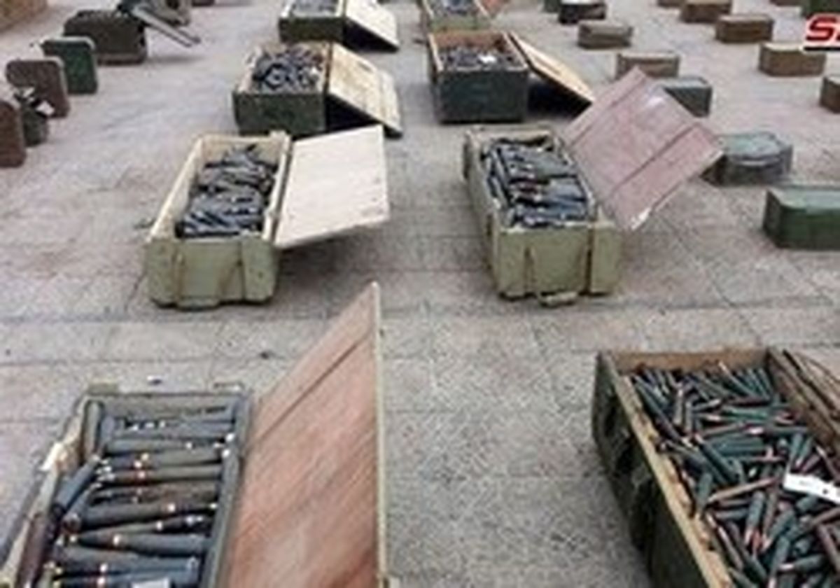 کشف سلاح‌ها و تجهیزات آمریکایی و انگلیسی در حومه دمشق