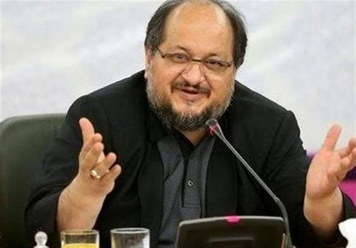 شریعتمداری: مردم از توزیع کالاهای اساسی ناراضی هستند