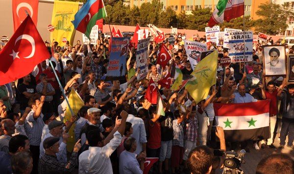 تجمع‌گسترده‌شیعیان‌ترکیه‌درحمایت‌ازسوریه