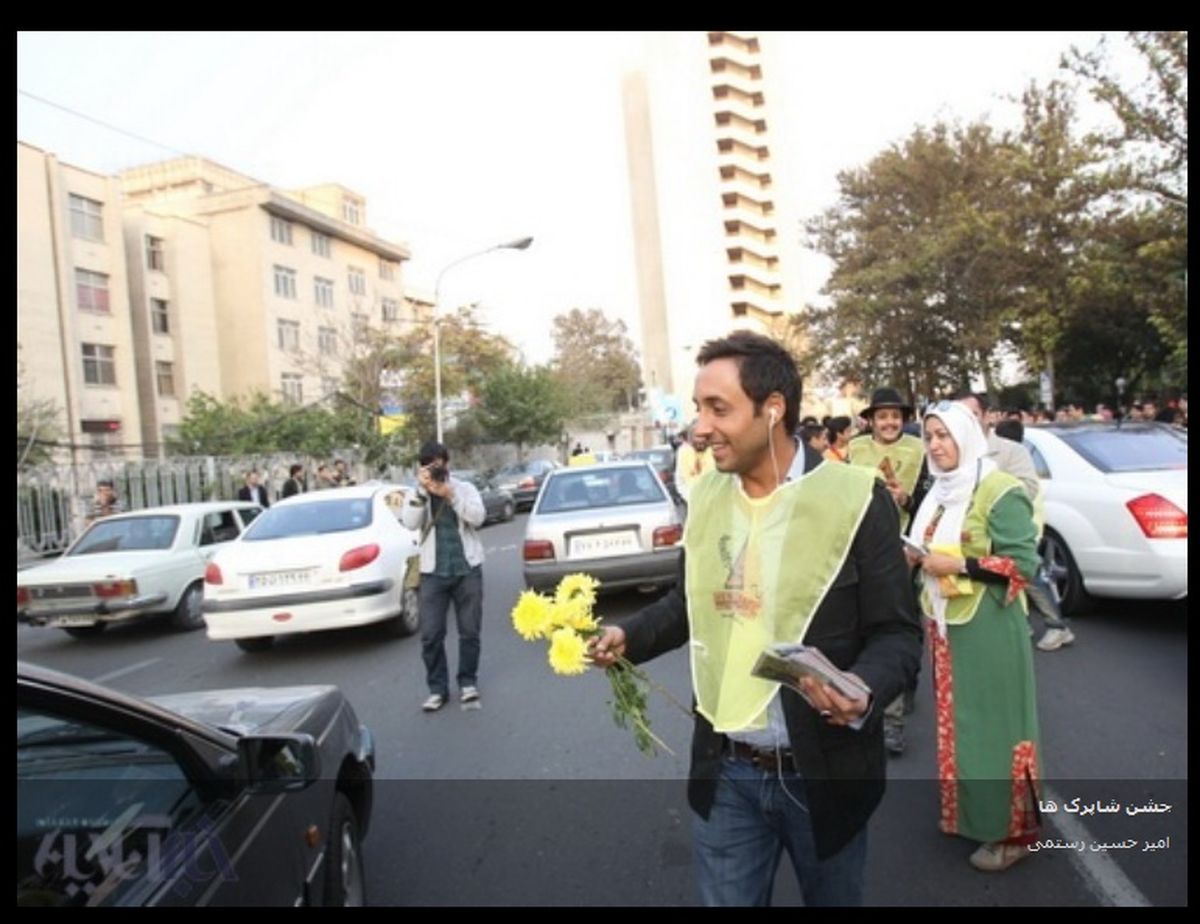 عکس/فال فروشی بازیگر مشهور