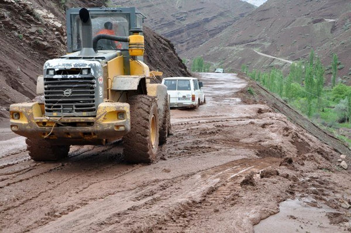 خسارت ۱۲۸۰ میلیاردی سیل به راه‌های کشور