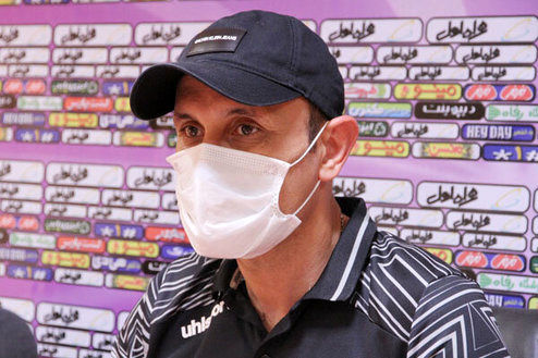 یحیی گل محمدی: مثل یک قهرمان بازی کردیم