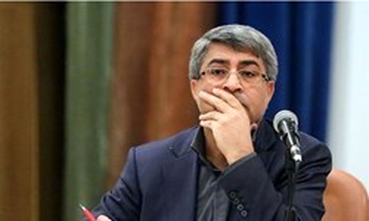 وکیلی: نباید مرجعیت خود را به سلبریتیها بسپاریم