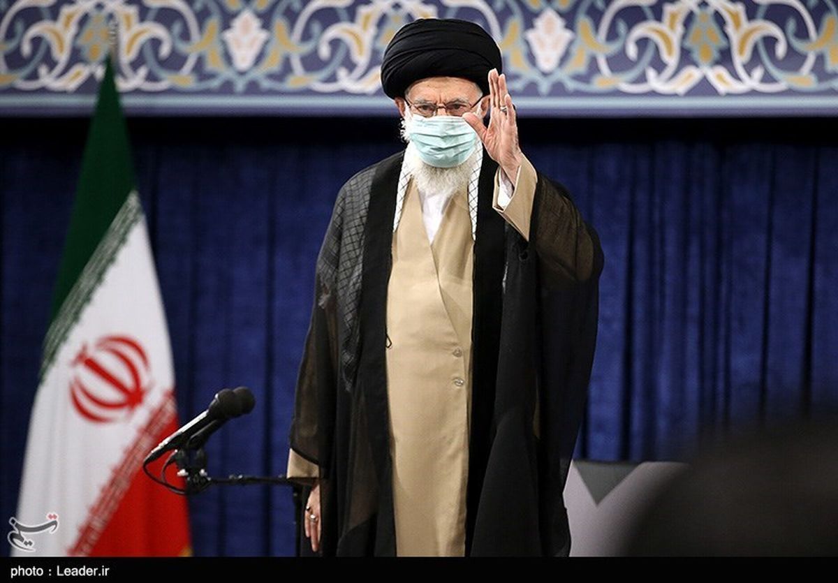  دیدار فرماندهان و رزمندگان دفاع مقدس با رهبر انقلاب